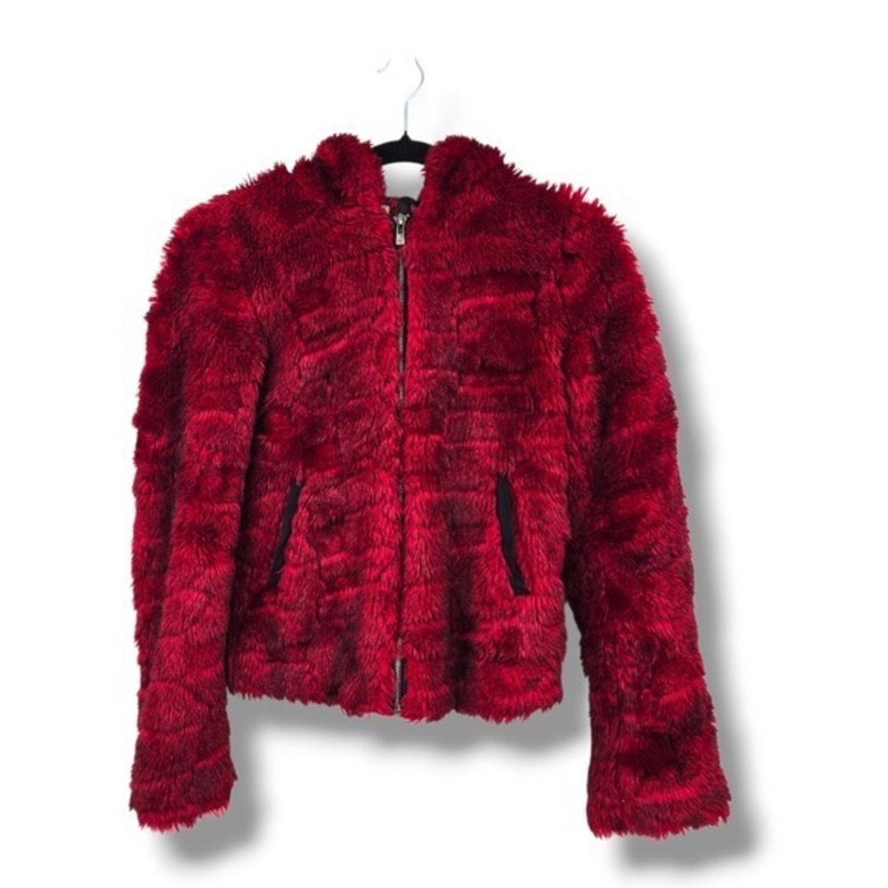 Bershka Red Faux Fur Hooded Jacket Women Full Zip Pockets‎ Warm Cozy Winter Coat